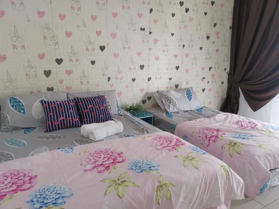 12 Pax Skyview Homestay 2 Family Room 2R2B Golden Hills Mountain View Genting Highland Genting Highlands Exterior photo