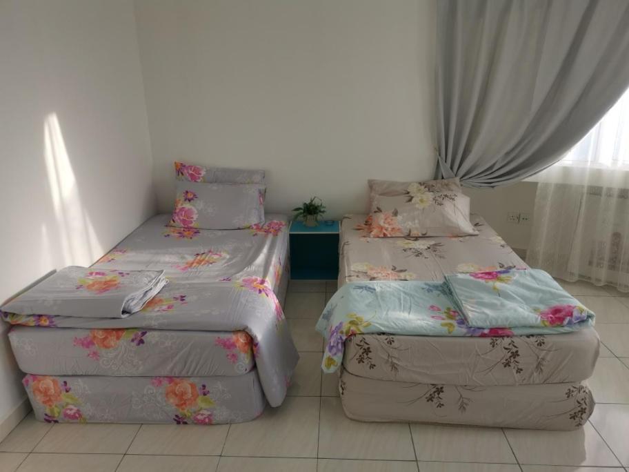 12 Pax Skyview Homestay 2 Family Room 2R2B Golden Hills Mountain View Genting Highland Genting Highlands Exterior photo