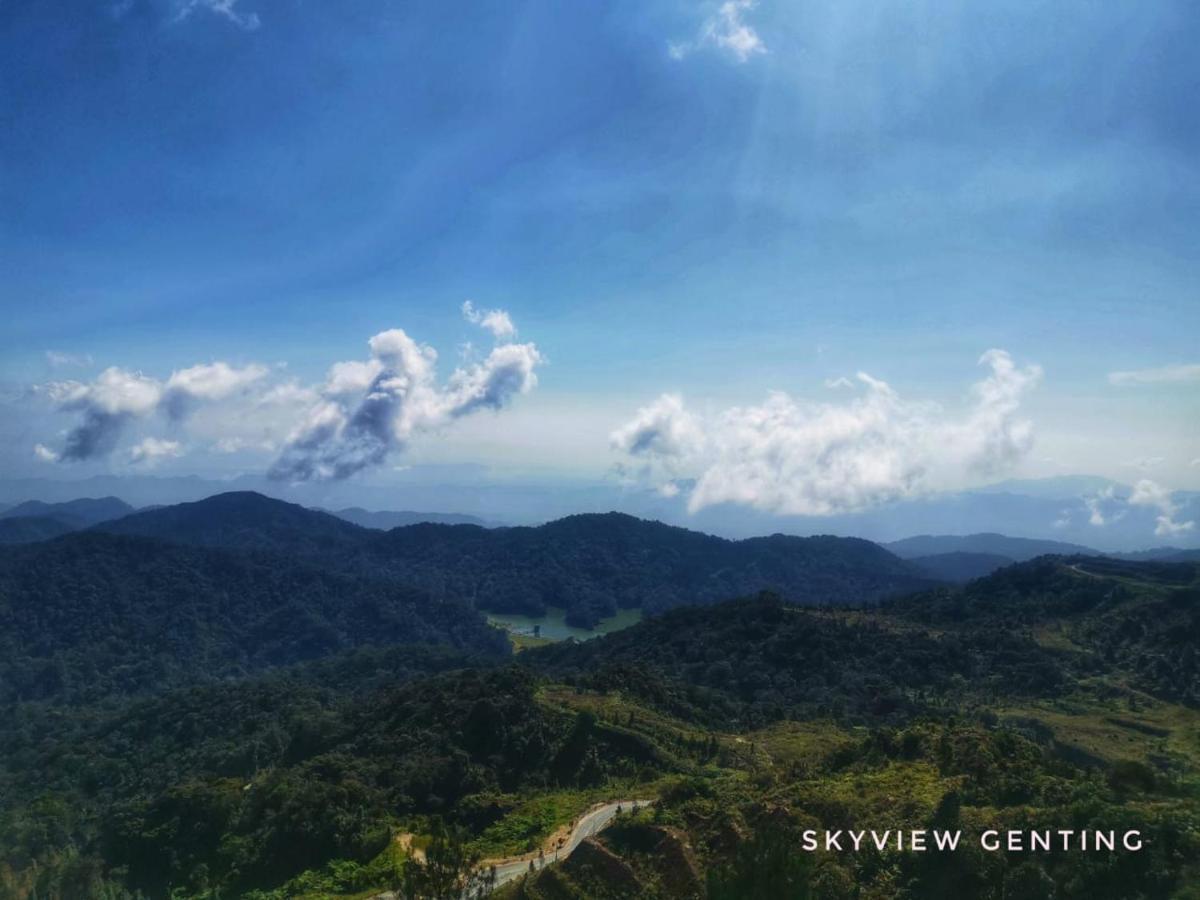12 Pax Skyview Homestay 2 Family Room 2R2B Golden Hills Mountain View Genting Highland Genting Highlands Exterior photo